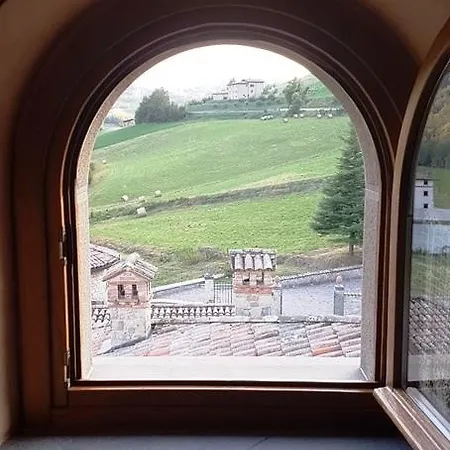 Borgo Capponi Relais 4*