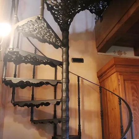 Borgo Capponi Relais Отель Castel d'Aiano