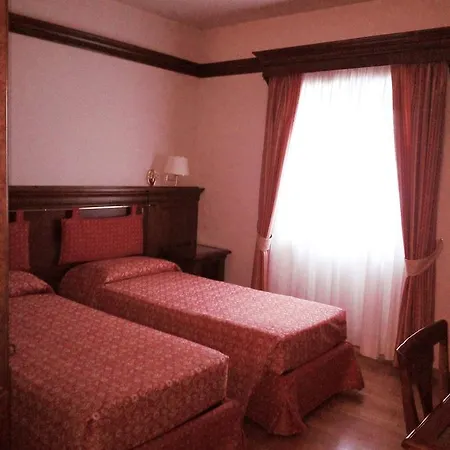 Отель Borgo Capponi Relais